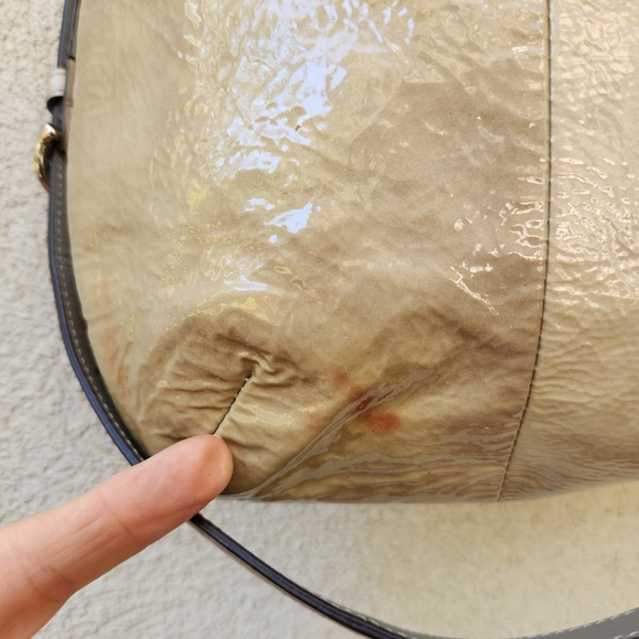 COACH Kristen Patent Leather Hobo Crossbody Bag Taupe Large 19299 - Picture 6 of 11